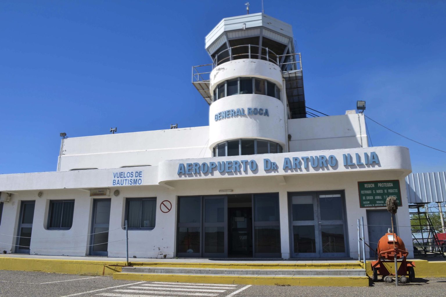 Reasfaltarán más de 2 km de pista del Aeropuerto de Roca La Super Digital