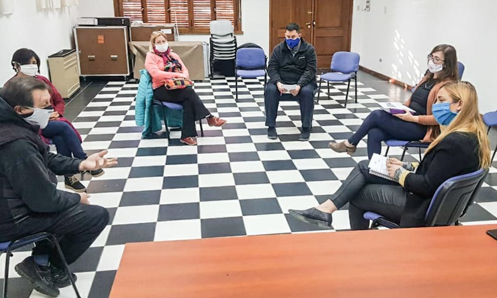 Los Movimientos sociales se reunieron con Soria y Buteler | La Super ...