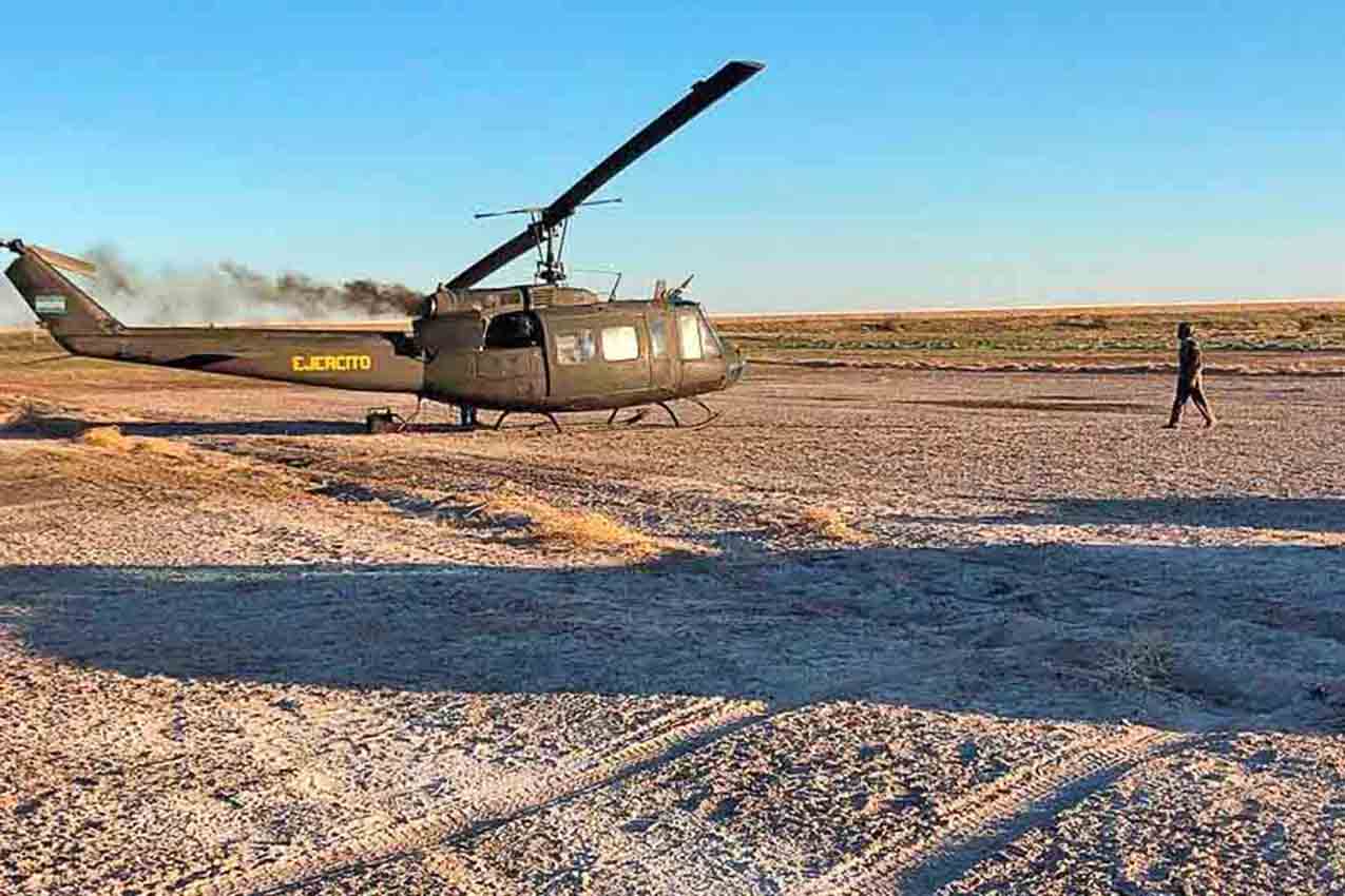 Un helicóptero del Ejército tuvo que aterrizar de emergencia en Casa de  Piedra | La Super Digital