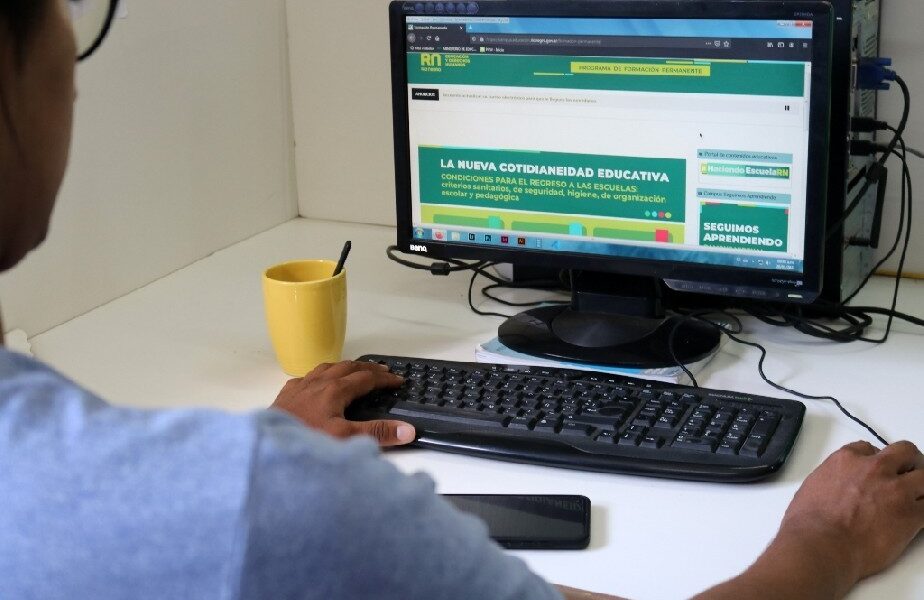 Continúa la formación docente virtual para el regreso a las escuelas en ...