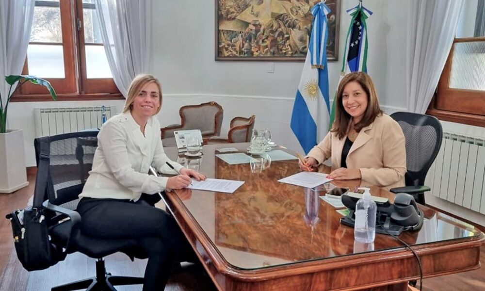 Carreras y Soria se reunieron en Viedma: Suelo Urbano, inseguridad y ...