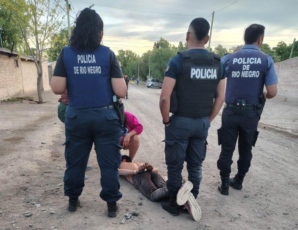 un-detenido-en-roca-por-efectuar-detonaciones-y-enfrentar-a-la-polic-a